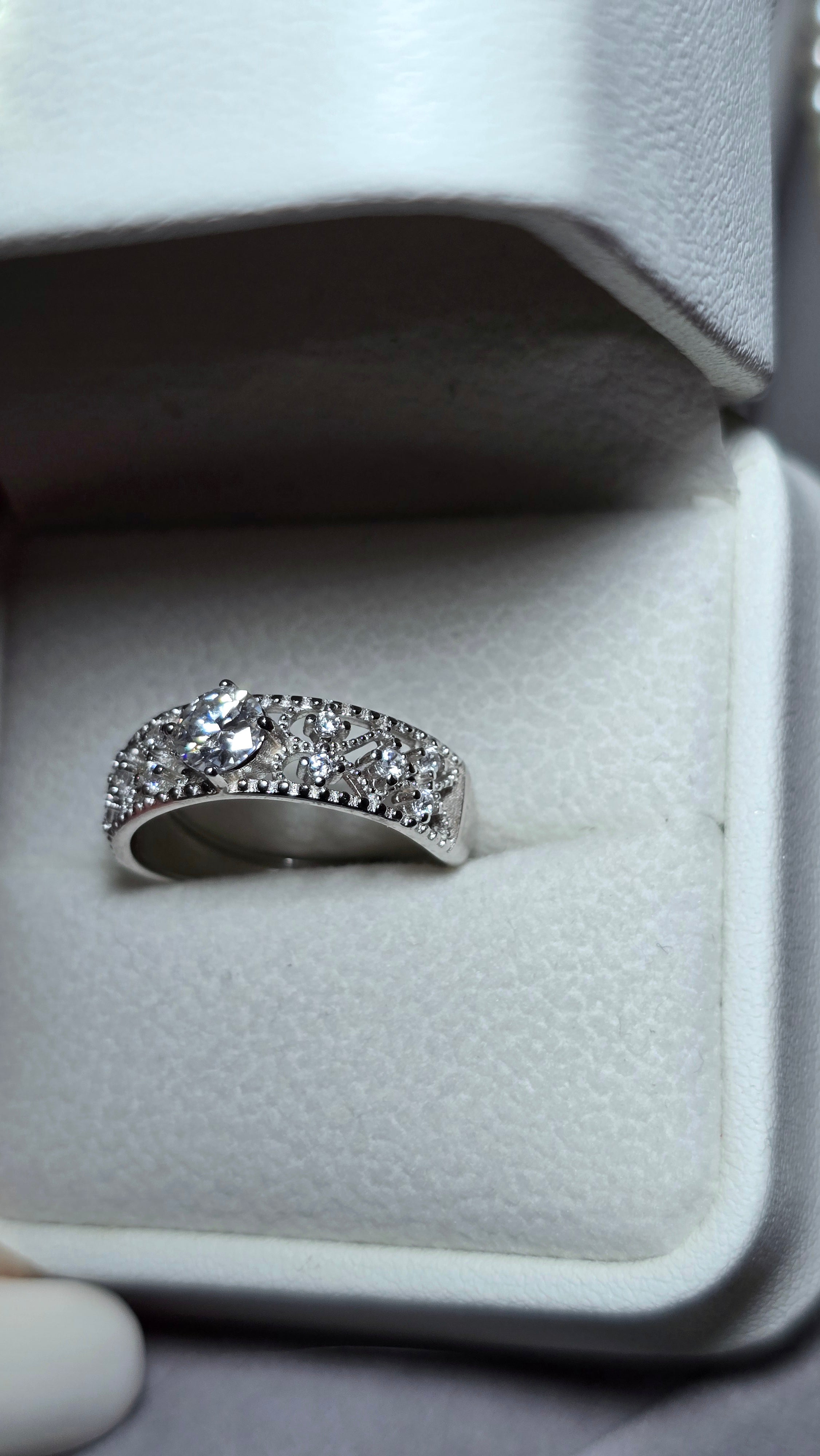 Bague ARABELLA Moissanite