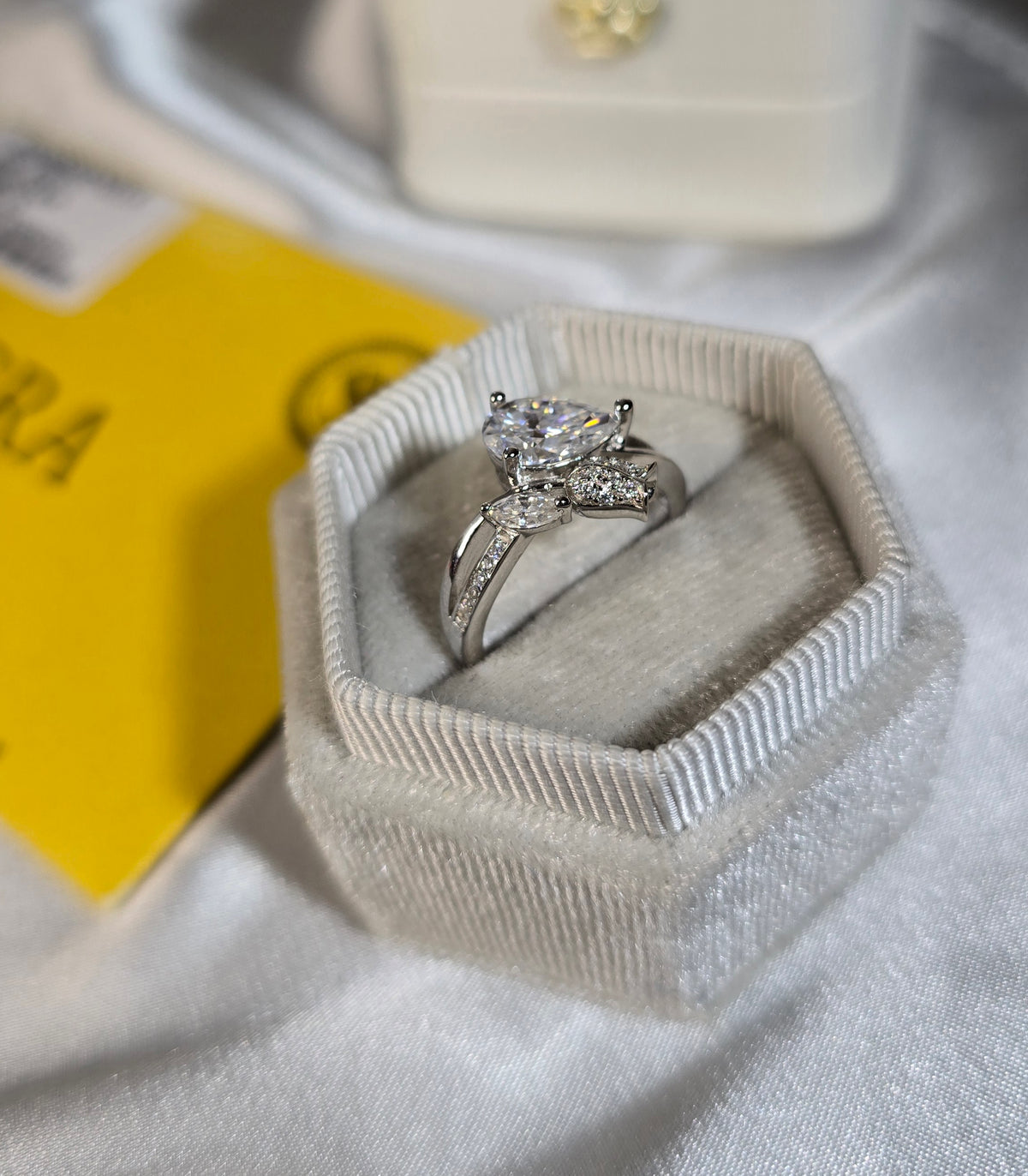 Bague TULIPE 🌷 Moissanite
